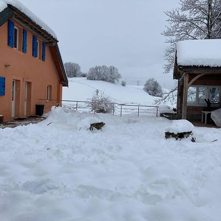 Le Moulin Des Oyes Bed and Breakfast Censeau Esterno foto