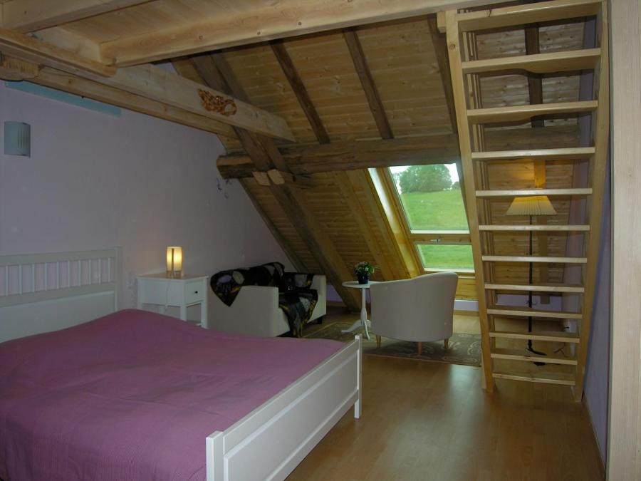 Le Moulin Des Oyes Bed and Breakfast Censeau Esterno foto